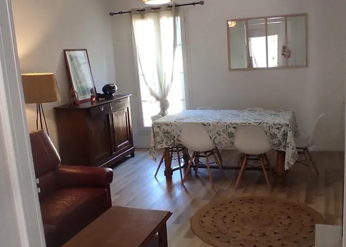 Lumineux Centre Apartment Cessenon-sur-Orb